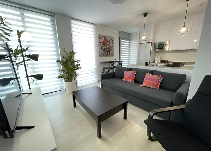 Lhome Cadiz